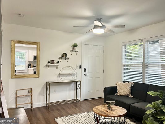 1165 EGGLESTON ST SW APT 4, ATLANTA, GA 30310 - Image 1437d7dc4d46a76b22c22b1afd7f15d5/2728443109