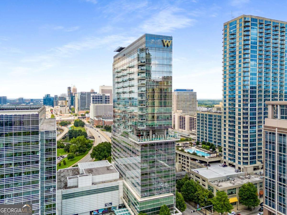 45 Ivan Allen Jr BLVD NW 2002