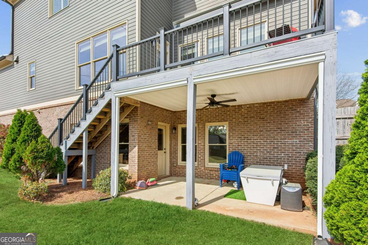 Crabapple Station - Residential