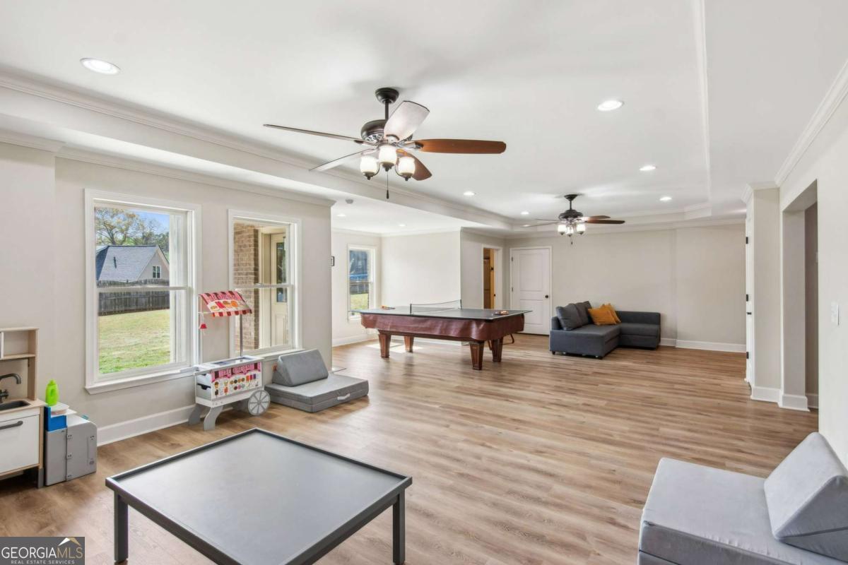 Crabapple Station - Residential