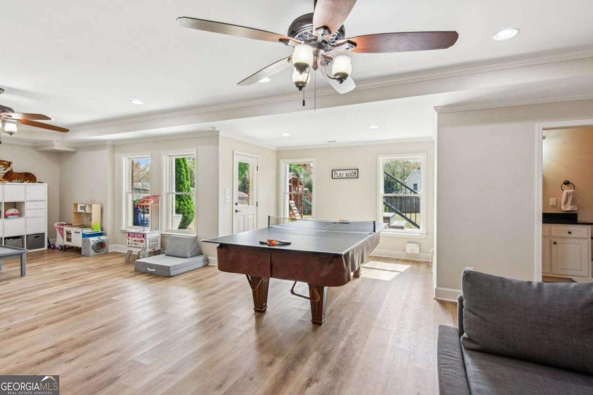 Crabapple Station - Residential
