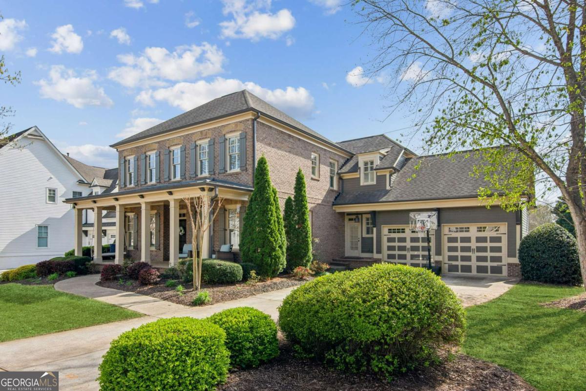 Crabapple Station - Residential