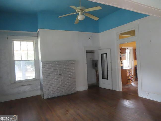 668 Pulaski ST