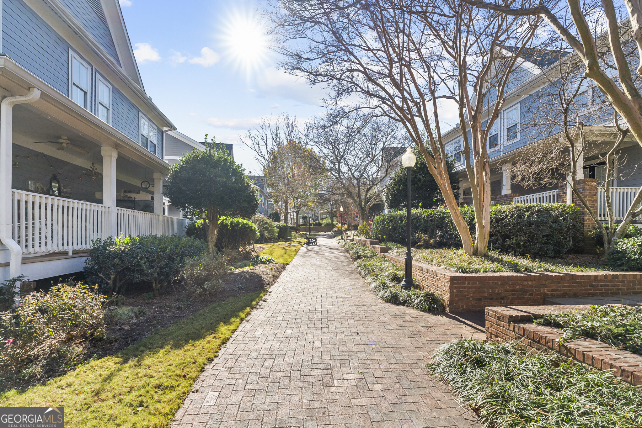 265 CARLYLE PARK DR NE