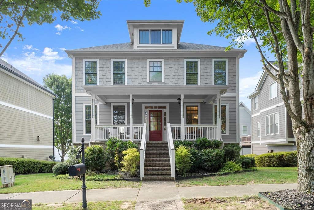 Photo of 963 Westmoreland Circle NW, Atlanta, GA 30318 (MLS # 10831455)