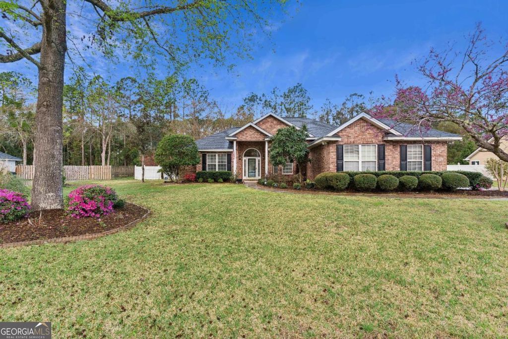 Photo of 118 Eagle Crest Drive, Brunswick, GA 31525 (MLS # 10710374)