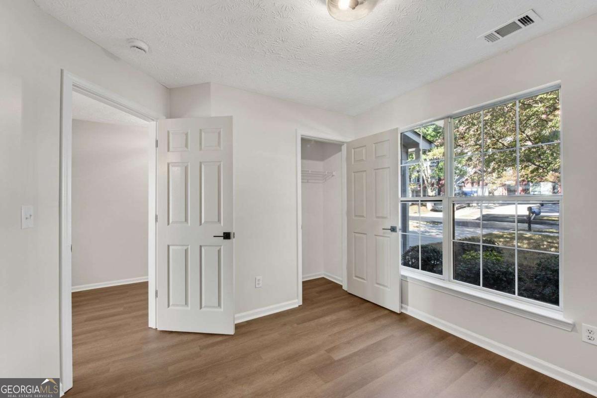 Gates At Bouldercrest - Residential