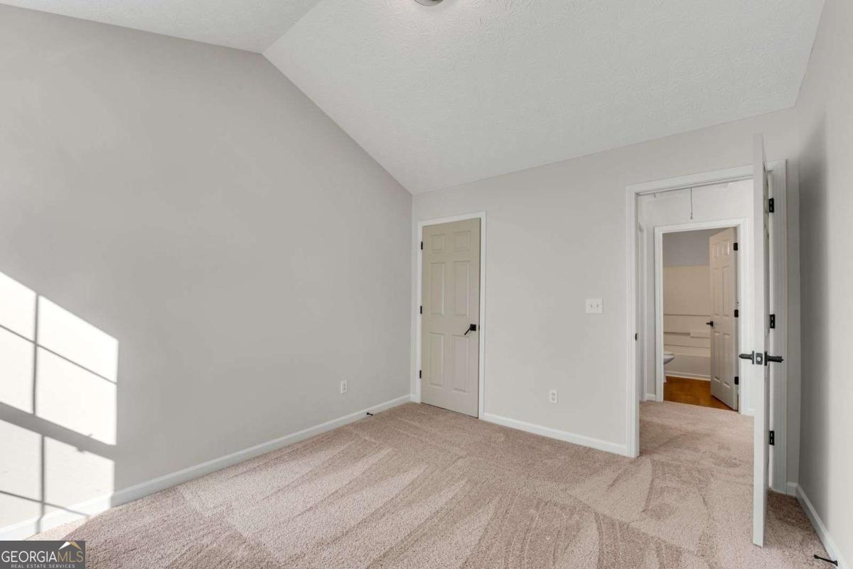 Gates At Bouldercrest - Residential