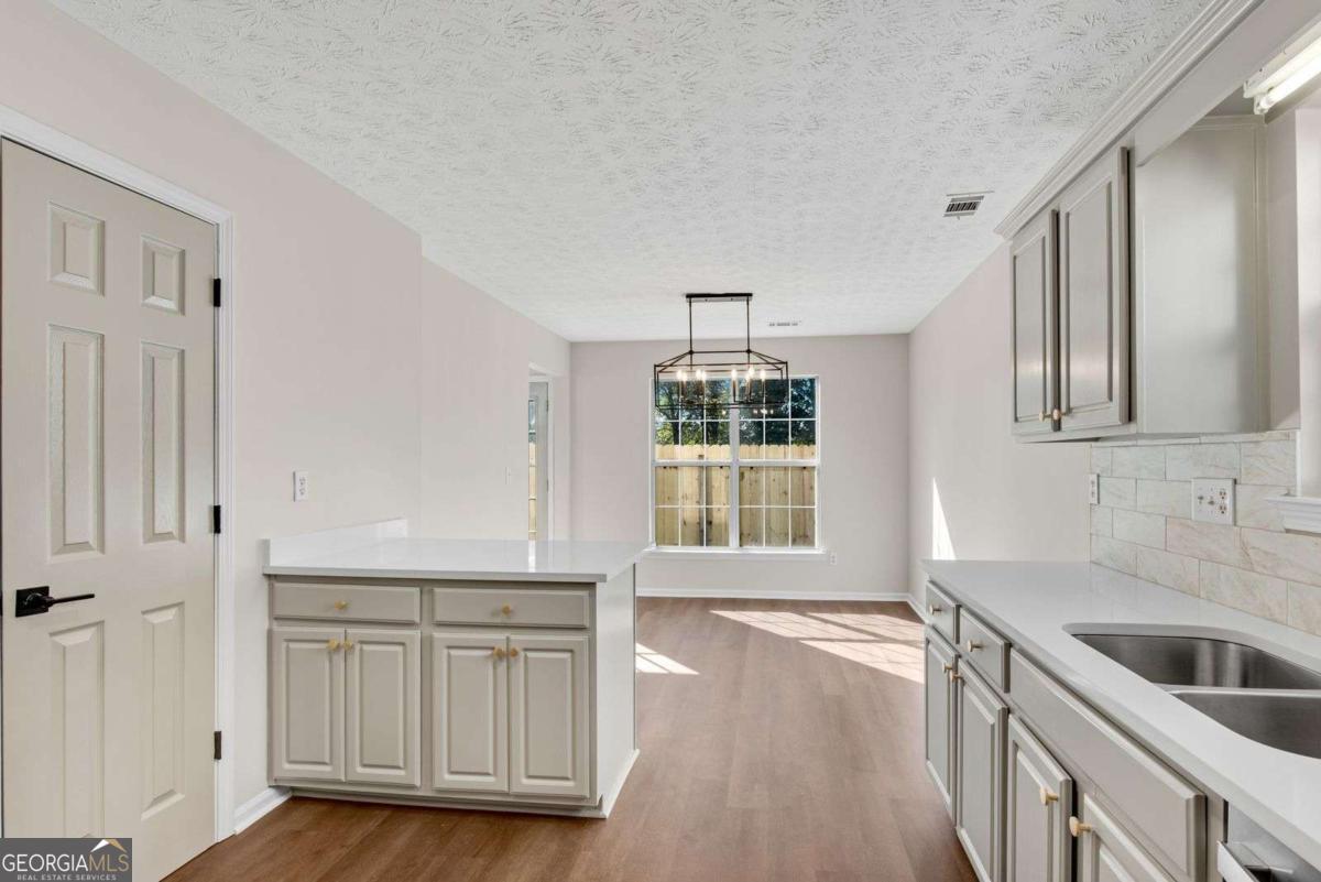 Gates At Bouldercrest - Residential