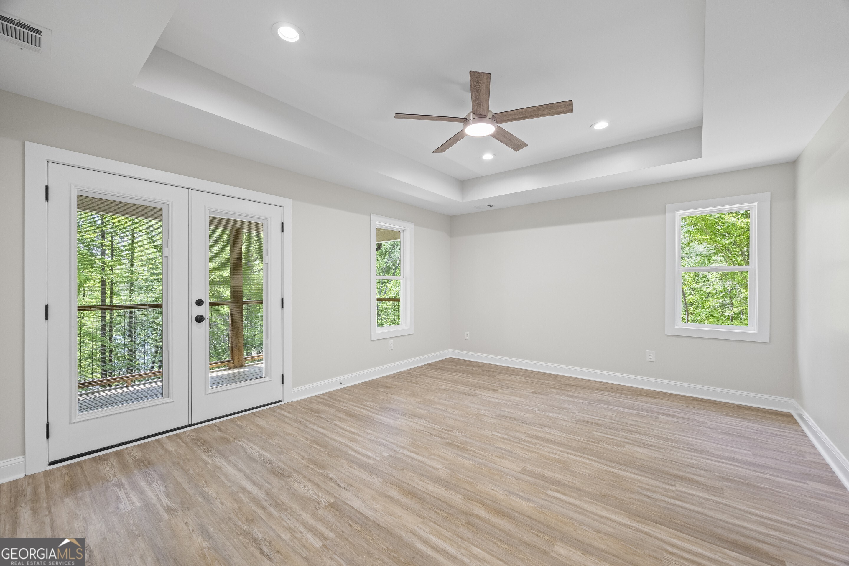 Lavonia, Georgia 30553, United States, 2 Bedrooms Bedrooms, ,3 BathroomsBathrooms,Residential,Active,119705