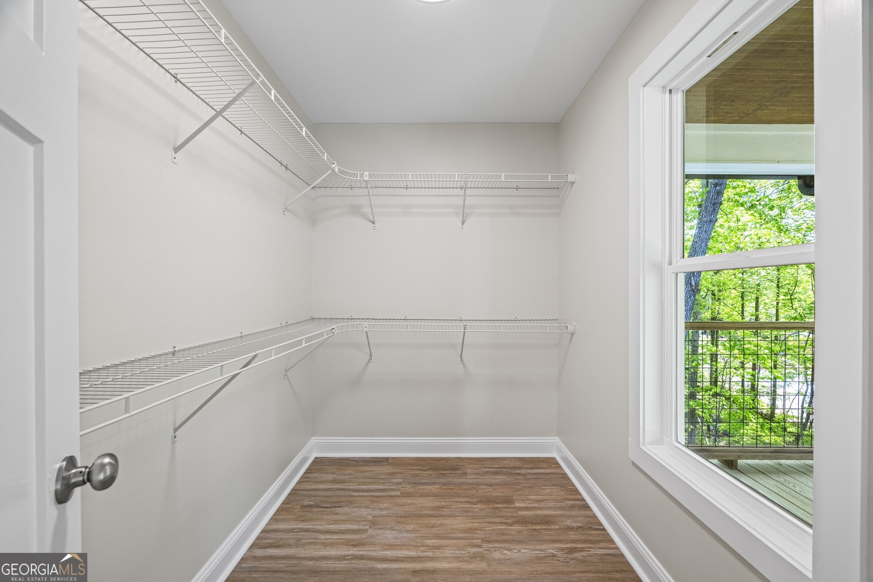 Lavonia, Georgia 30553, United States, 2 Bedrooms Bedrooms, ,3 BathroomsBathrooms,Residential,Active,119705