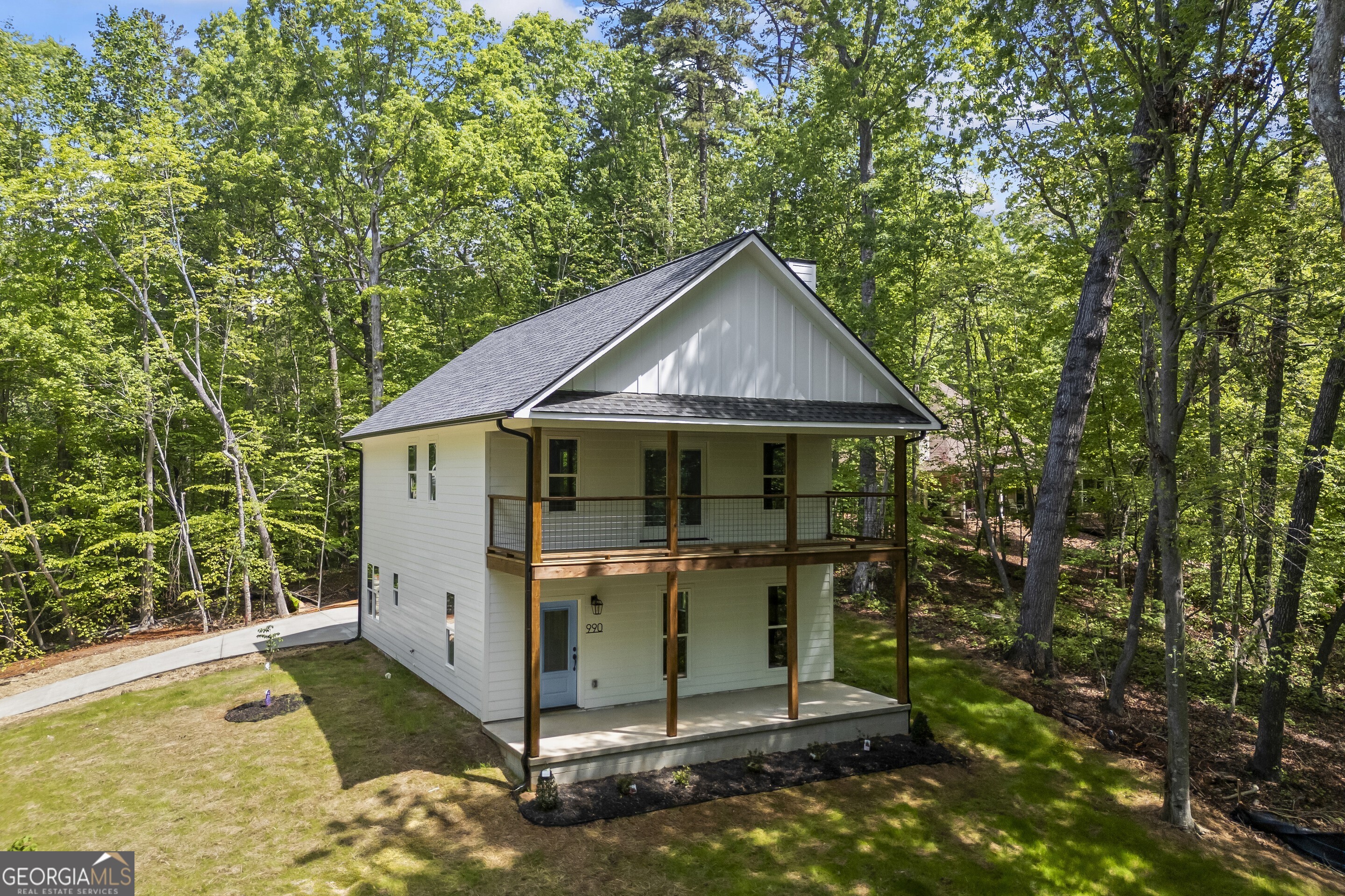 Lavonia, Georgia 30553, United States, 2 Bedrooms Bedrooms, ,3 BathroomsBathrooms,Residential,Active,119705