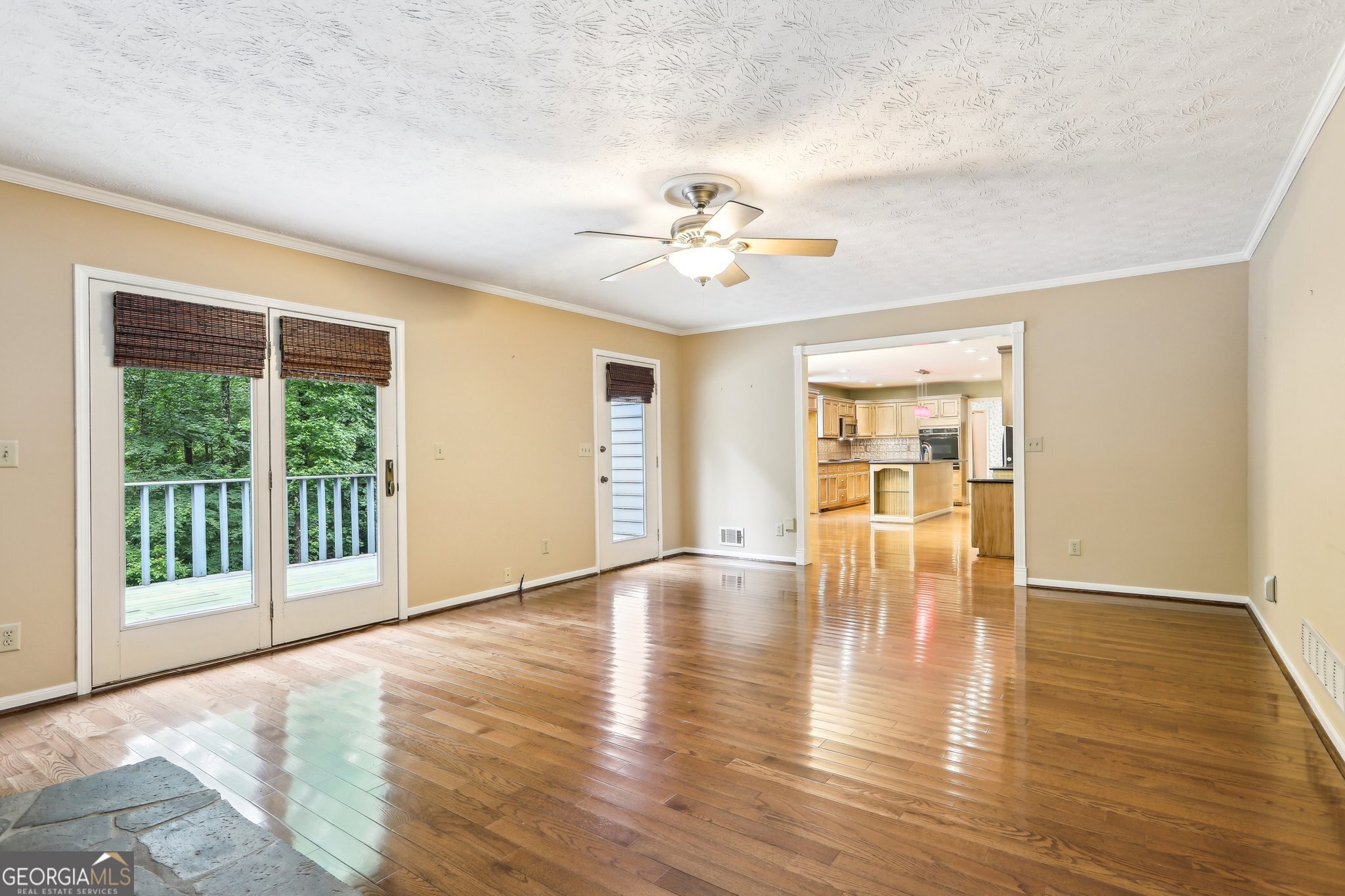 8464 Pleasant Hill RD