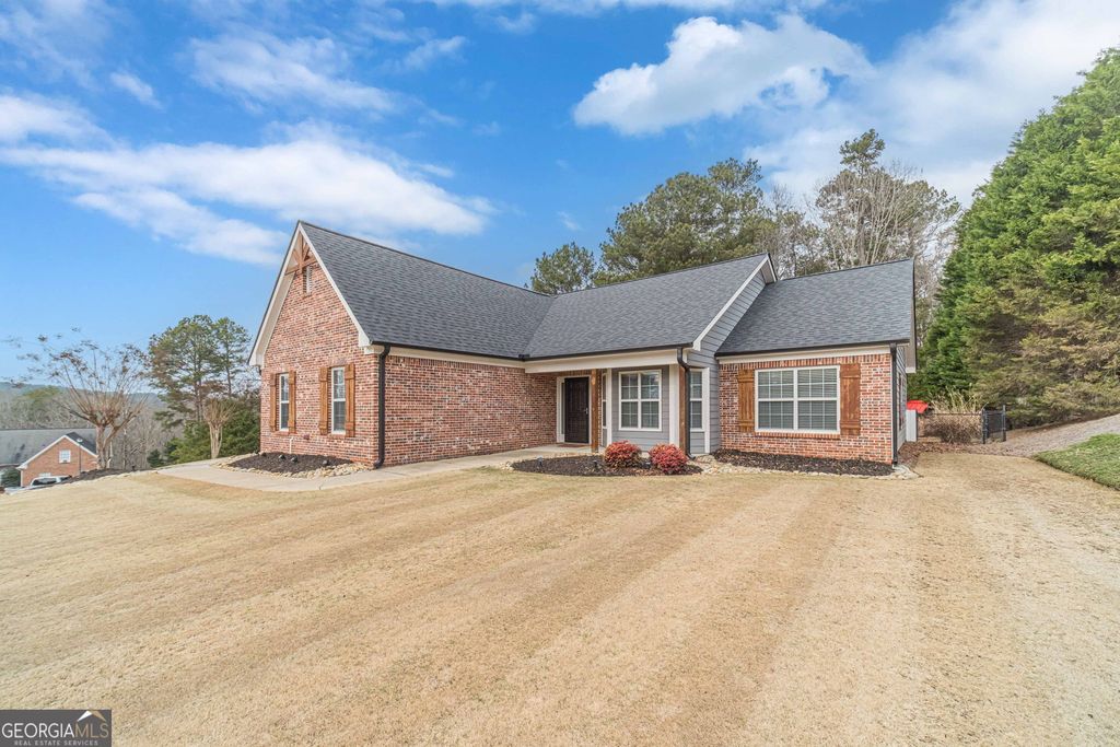 Photo of 347 Arbor Road, Monroe, GA 30656 (MLS # 10670919)