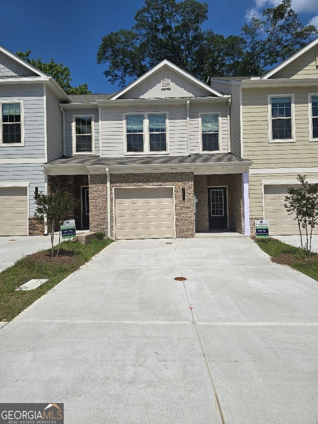Photo of 6210 Ripple Way #90, South Fulton, GA 30349 (MLS # 10702365)