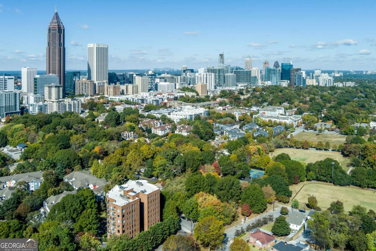 Central Park Lofts - Residential