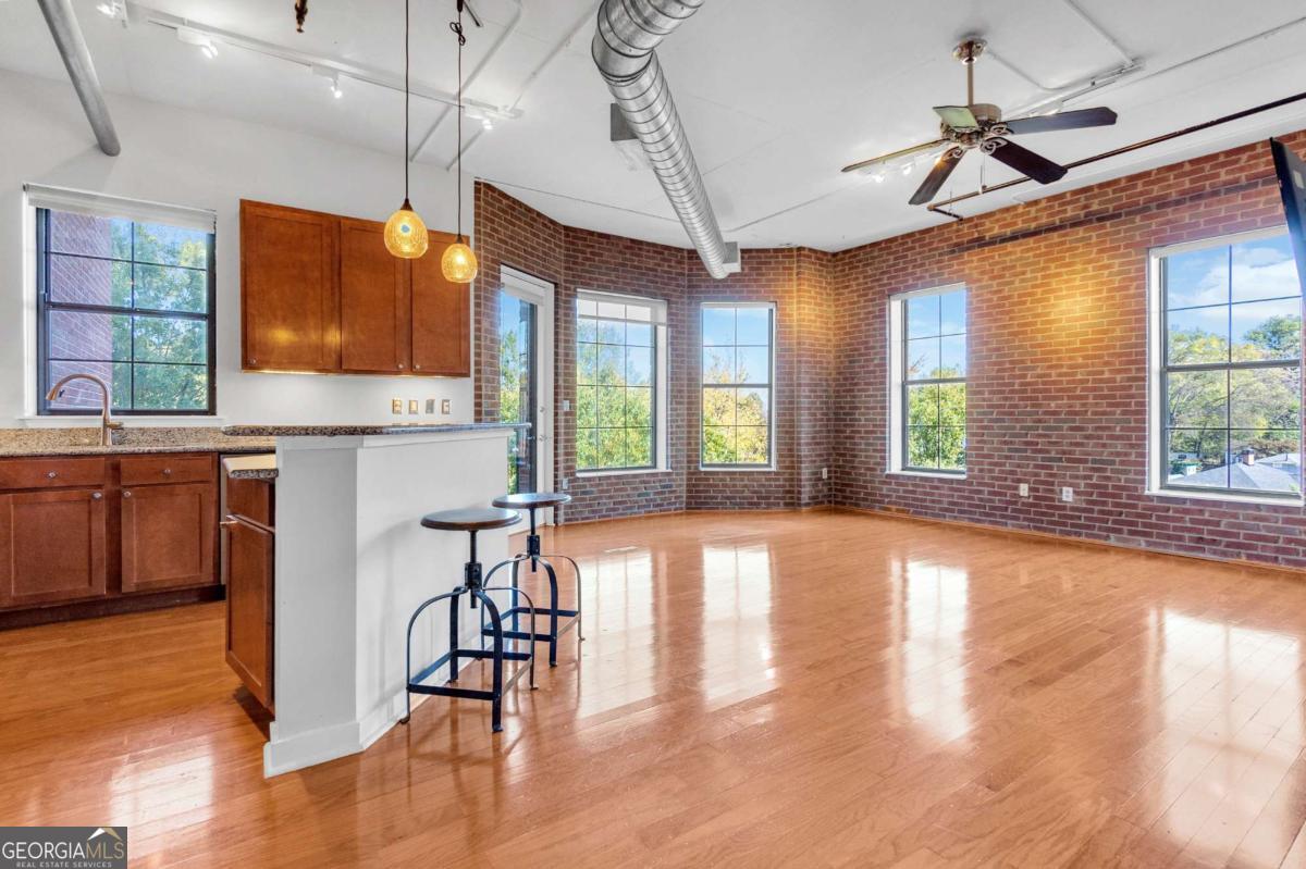 Central Park Lofts - Residential