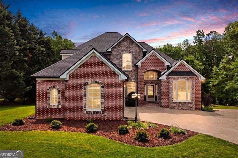 2235 Lower Burris RD