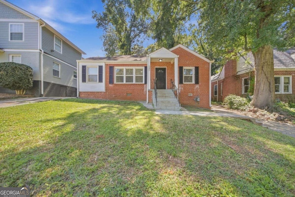 Photo of 1292 Beecher Street SW, Atlanta, GA 30310 (MLS # 10846244)