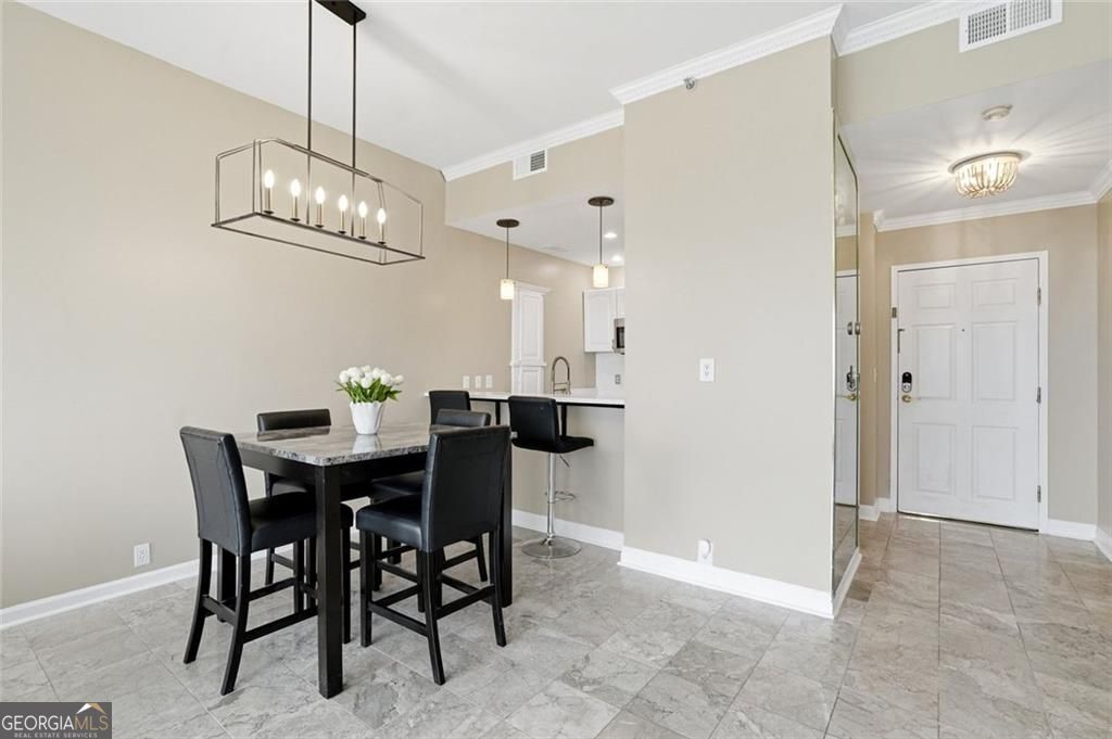 Photo of 3481 Lakeside Drive #PH TS5, Atlanta, GA 30326 (MLS # 10769991)