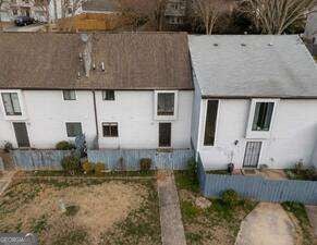 273 Country Club DR