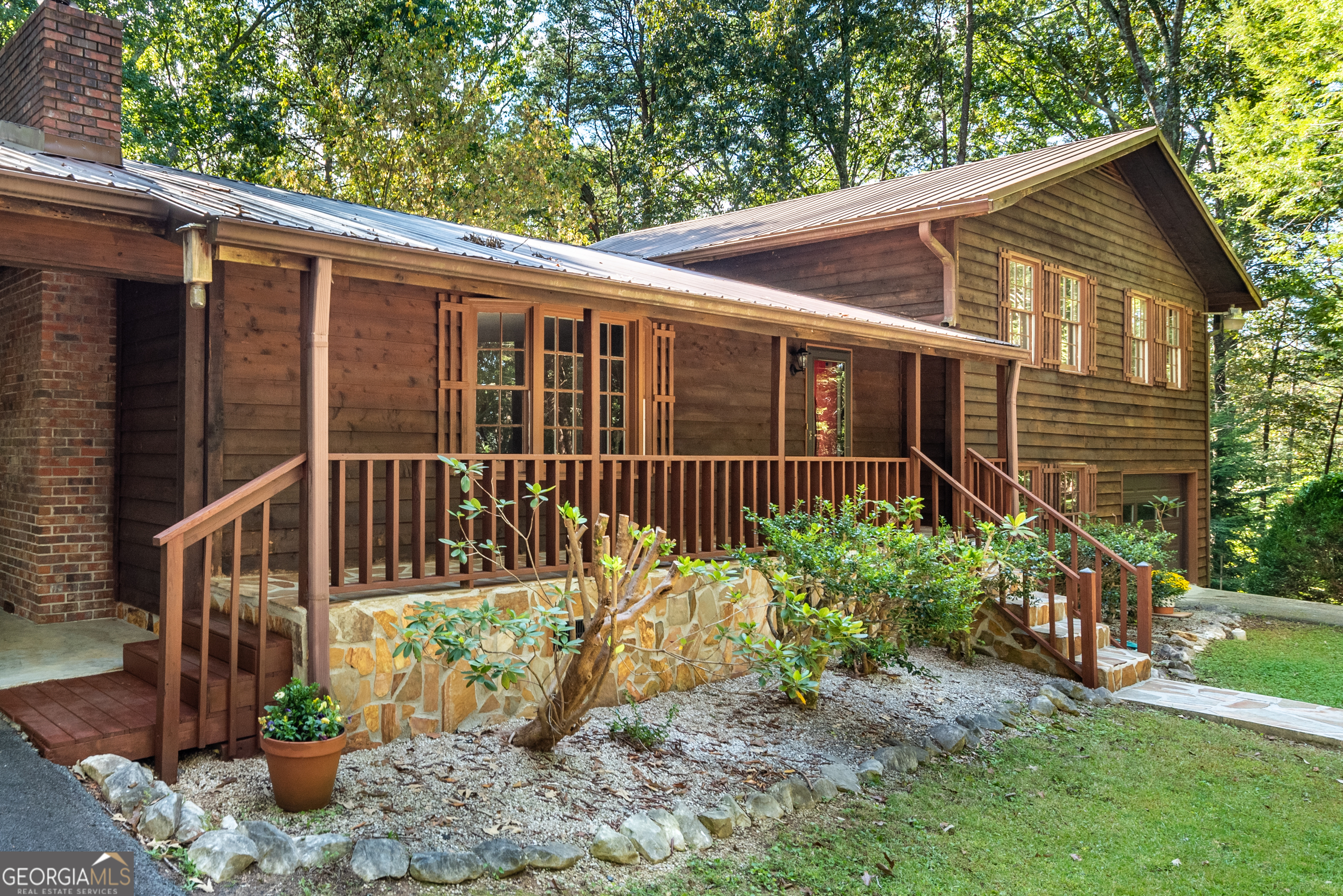 268 Dogwood DR