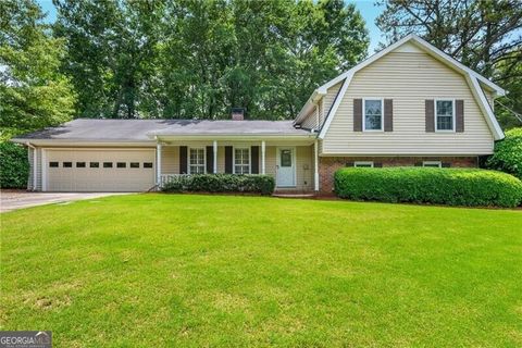 Photo of 335 Thornwood Drive, Atlanta, GA 30328 (MLS # 10774394)