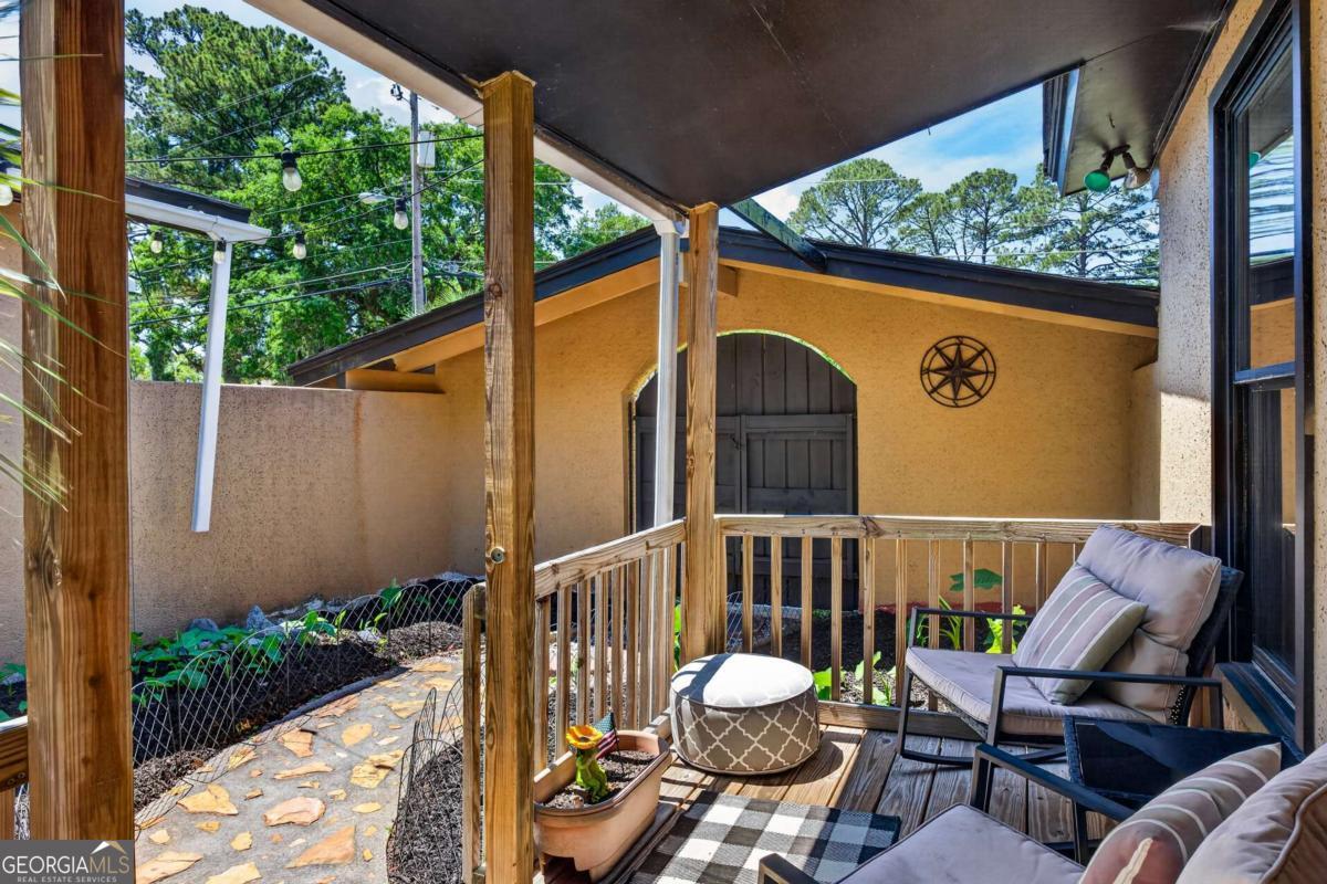 438 Hunt DR