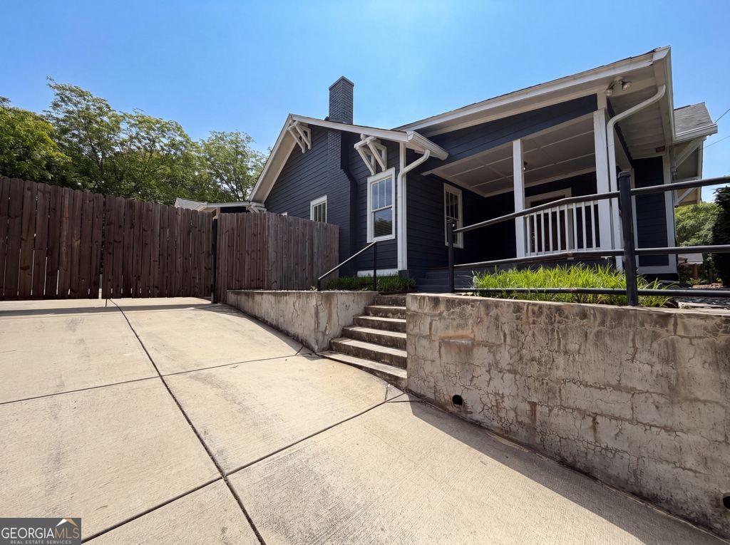 Photo of 122 Moreland Avenue SE, Atlanta, GA 30316 (MLS # 10763803)