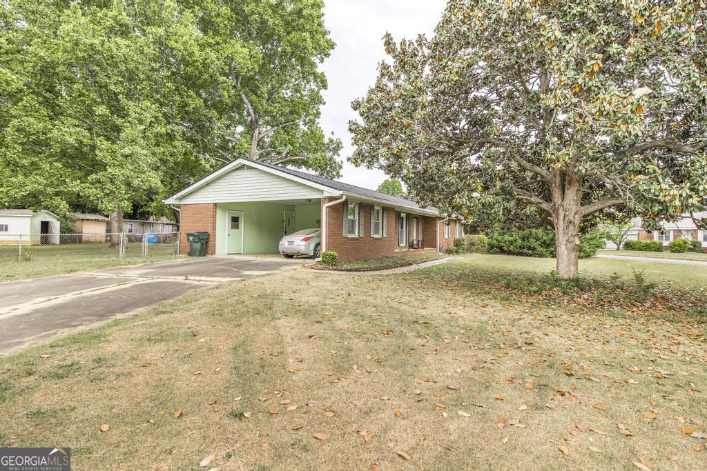 105 Auburn Dr