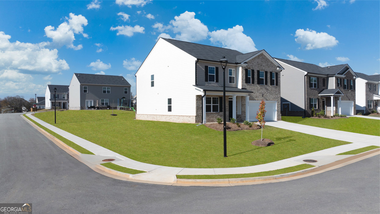 612 Whitman LN