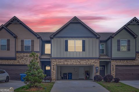 Townhouse in Mcdonough GA 2008 Therron Drive.jpg