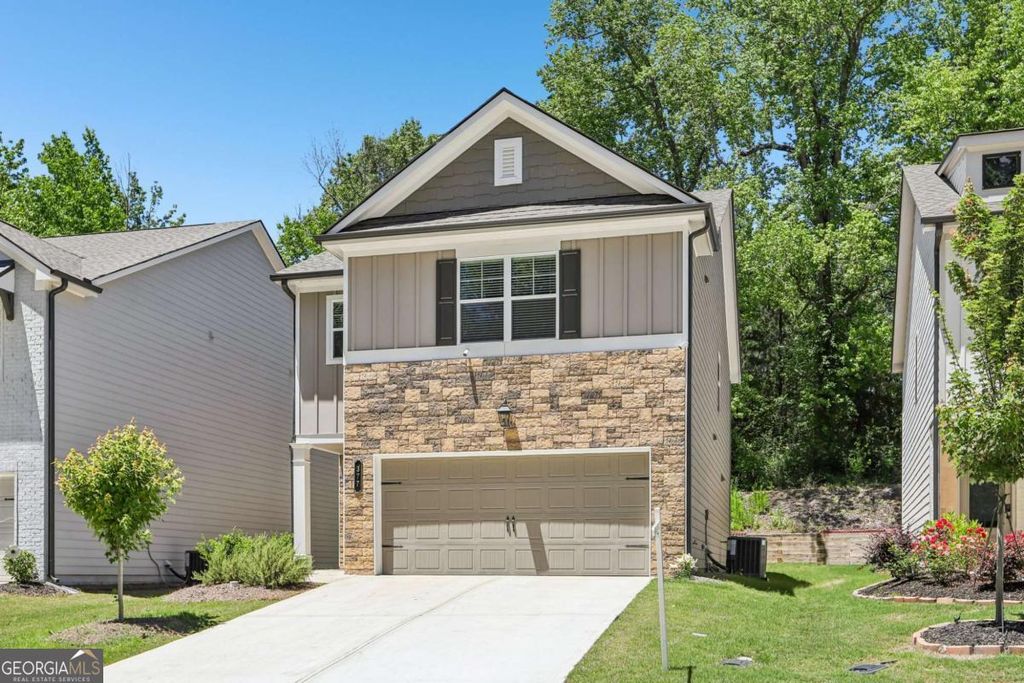 Photo of 377 Station Overlook Drive, Auburn, GA 30011 (MLS # 10765206)