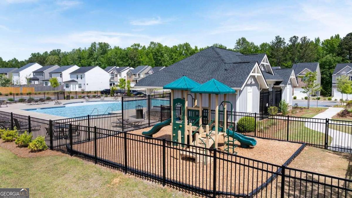 261 Lauritsen Way