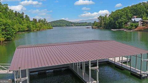 A home in Hiawassee