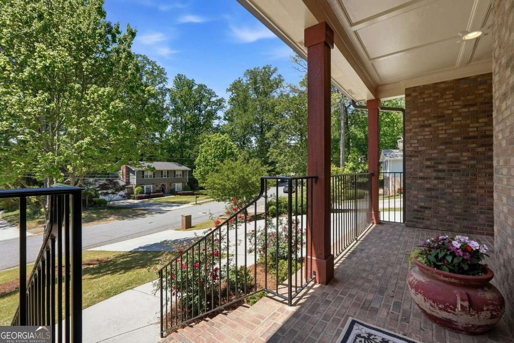 Photo of 4852 Valley View Court, Atlanta, GA 30338 (MLS # 10739922)