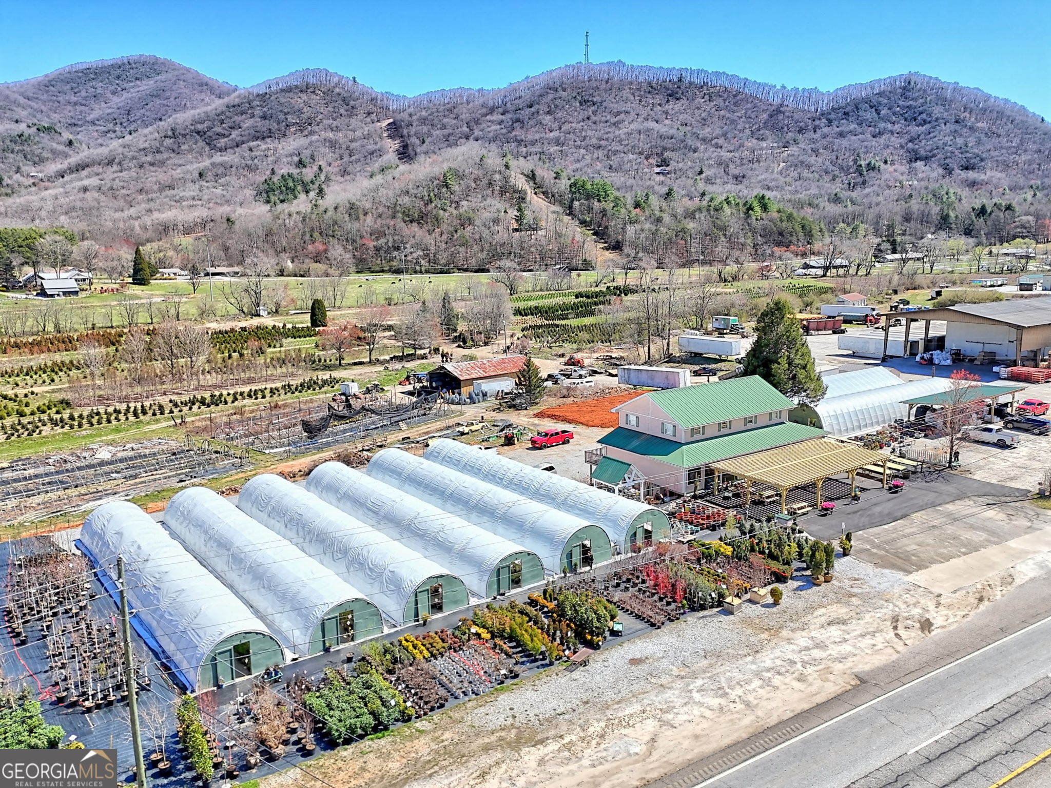4772 Highway 441 N