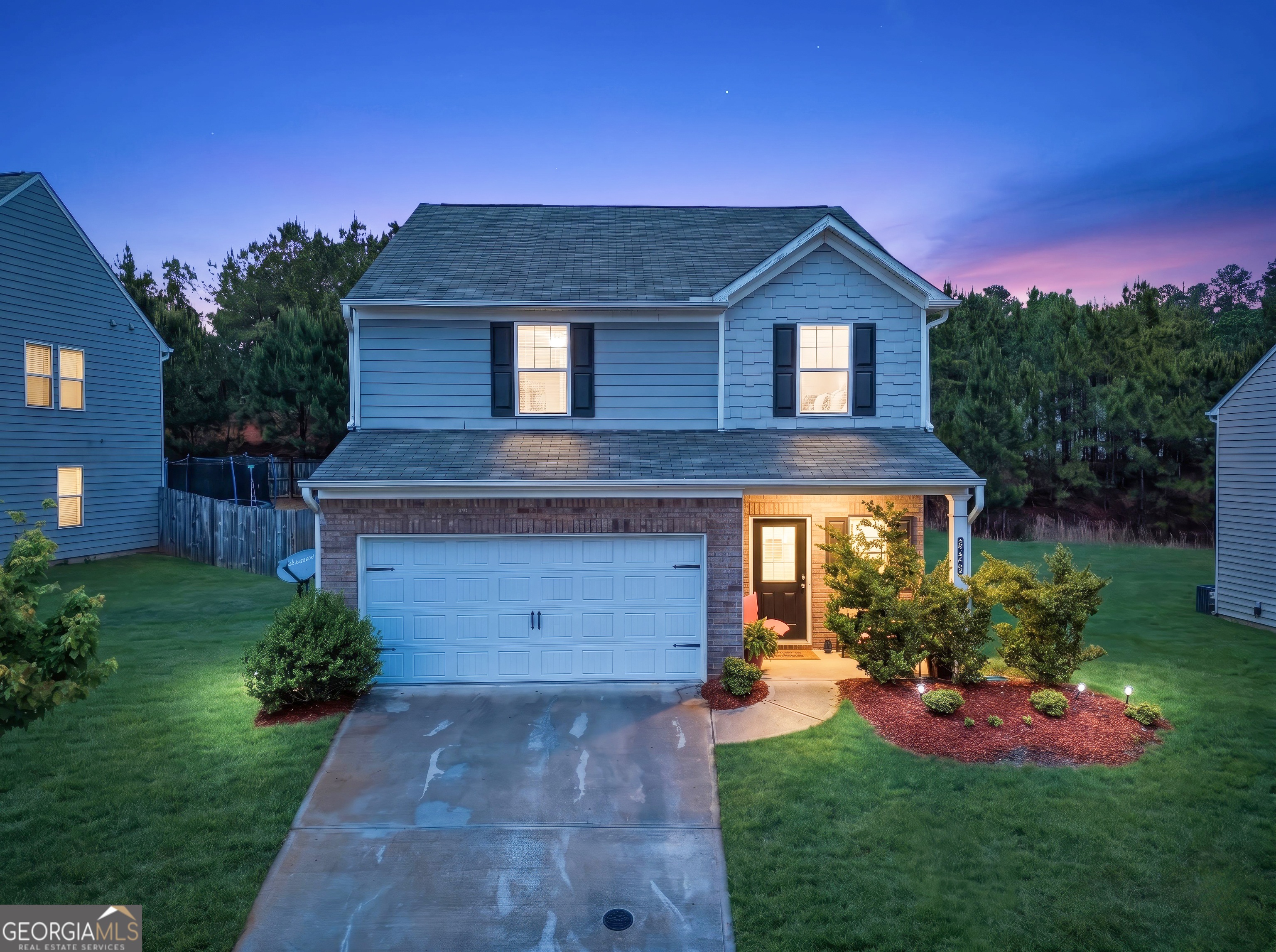 825 Fitzroy DR