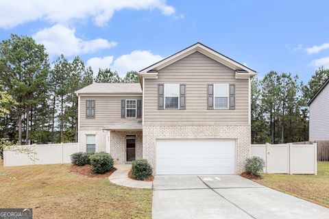 Photo of 404 Lake Ridge Lane, Fairburn, GA 30213 (MLS # 10635450)