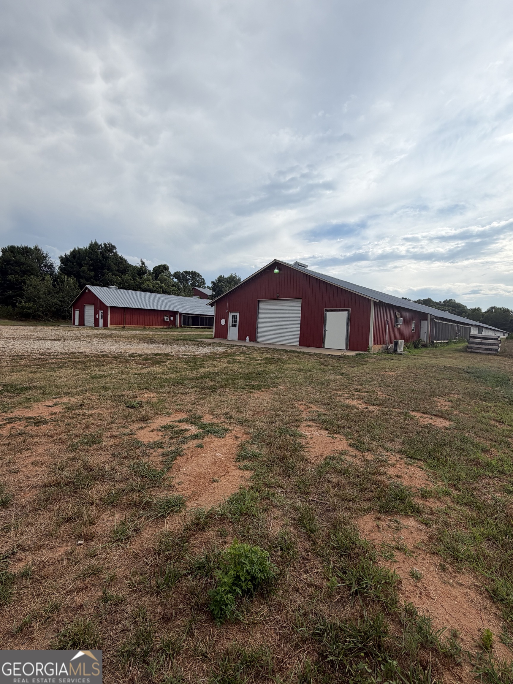 237 Skeeter DR
