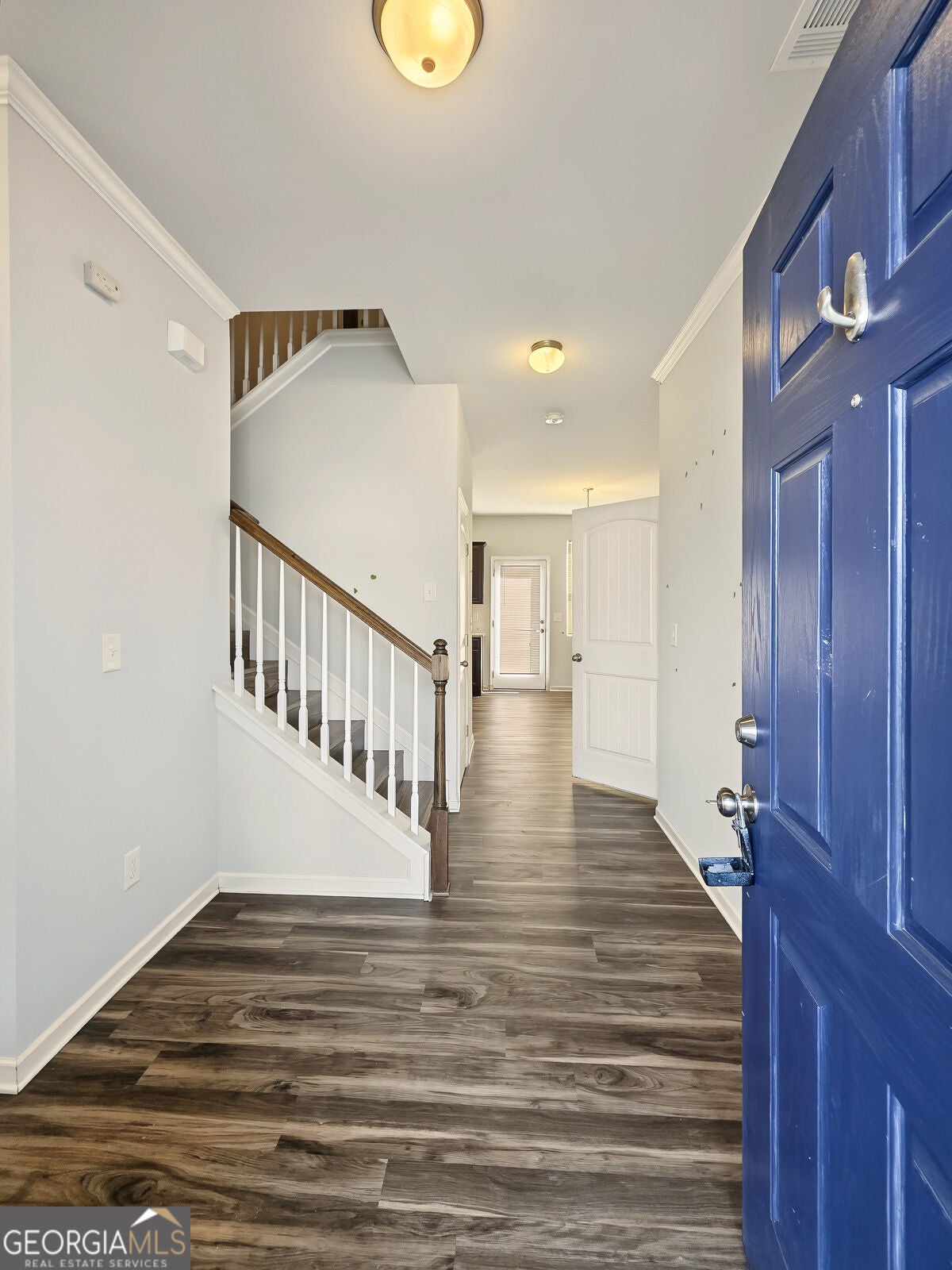 208 Laurelcrest LN