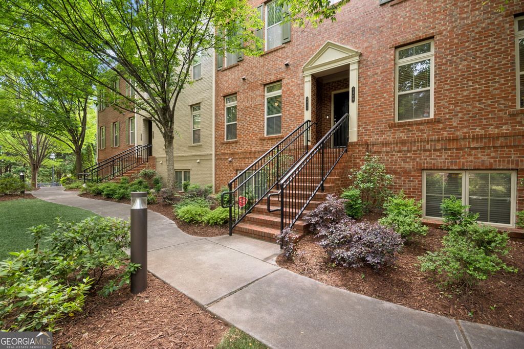 Photo of 6409 Paulson Place, Sandy Springs, GA 30328 (MLS # 10742107)