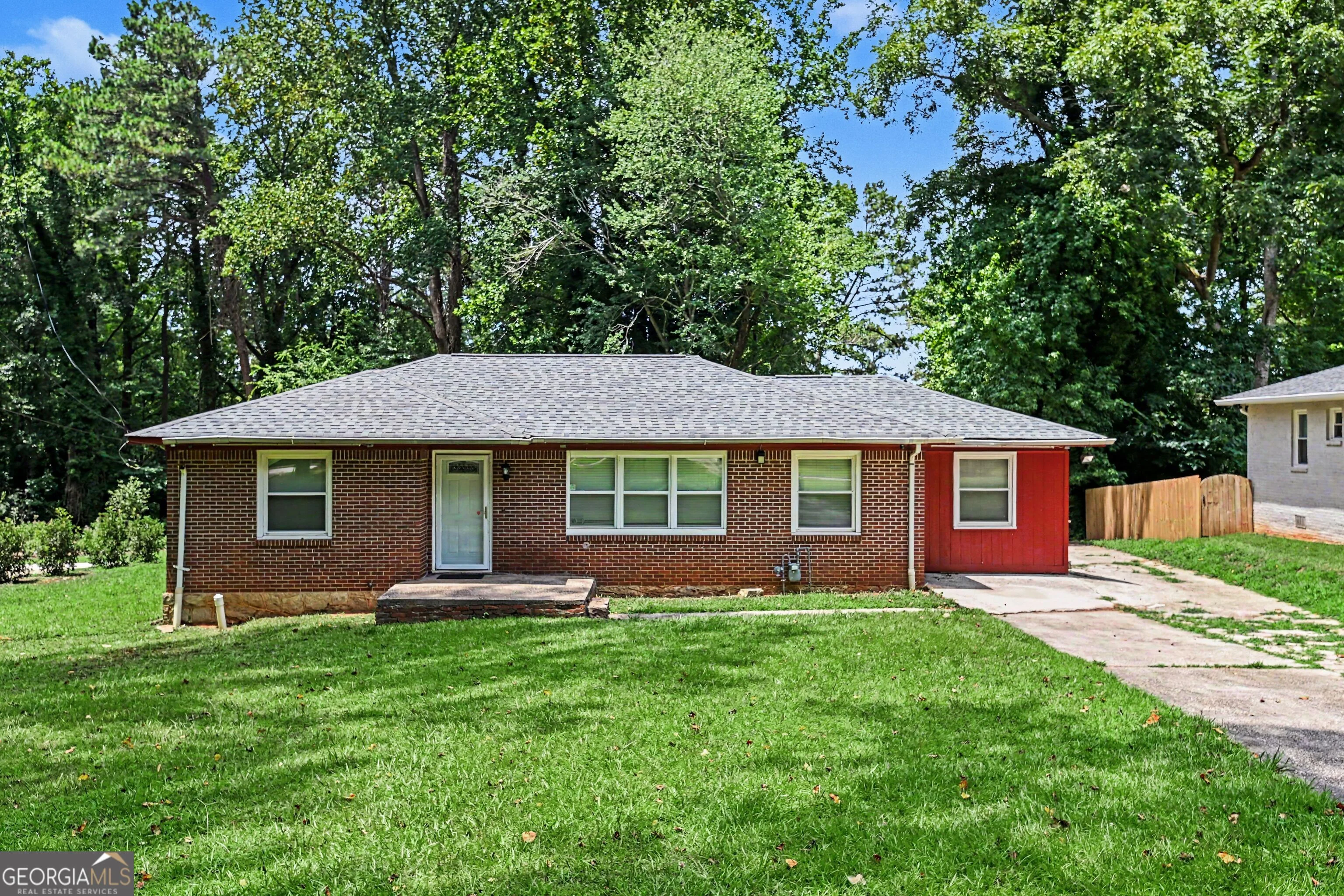 2229 Beecher Circle SW