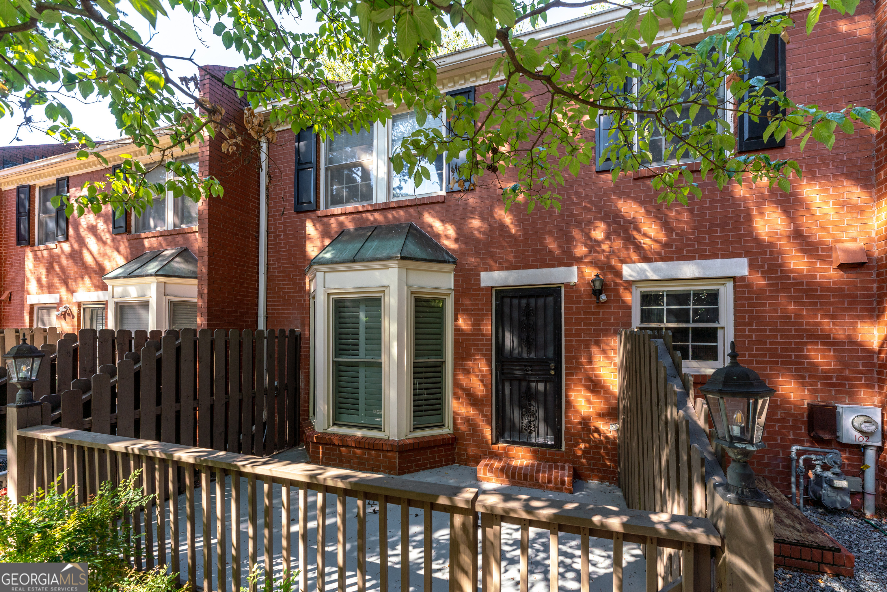 Defoors Mill - Residential