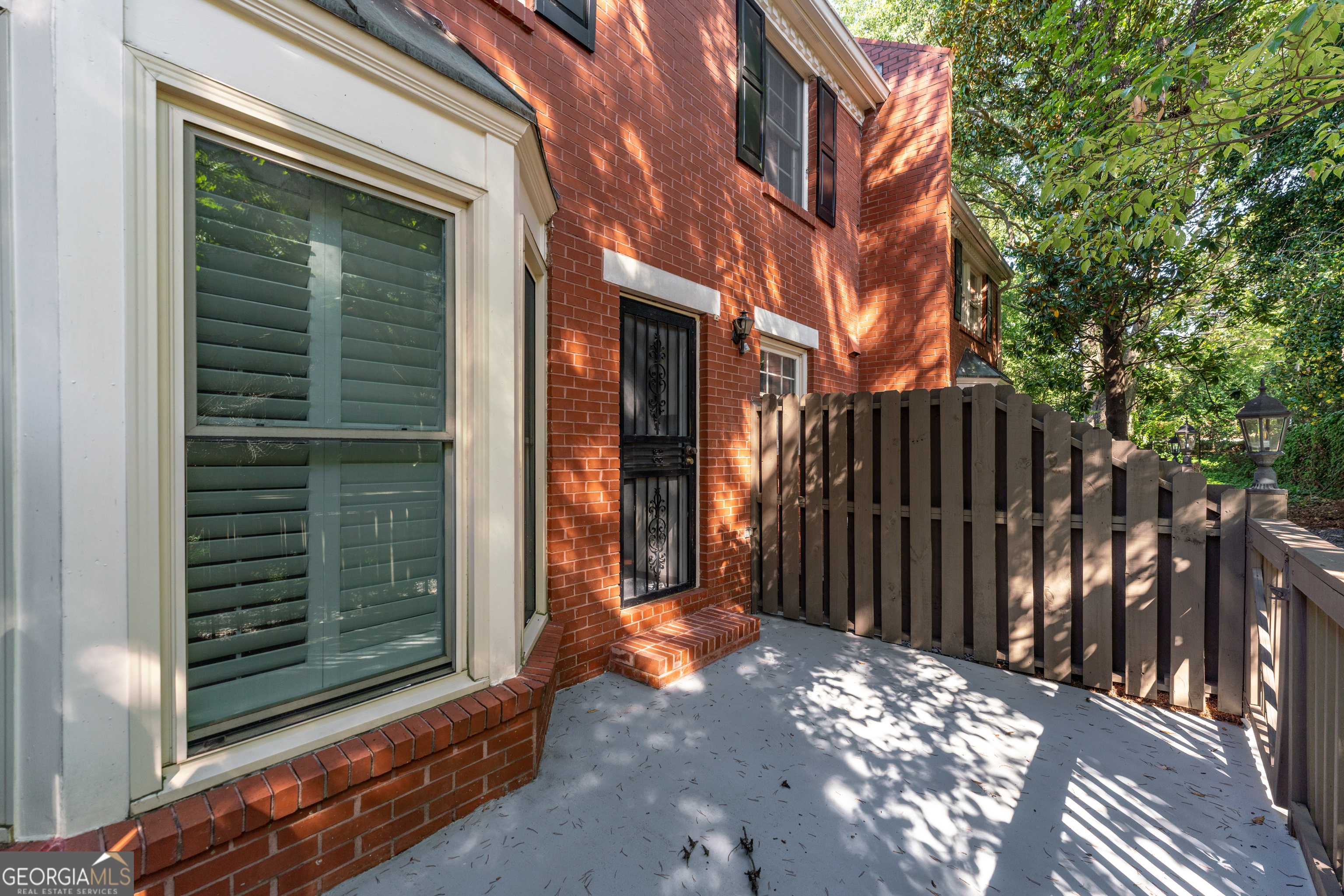 Defoors Mill - Residential