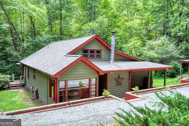 31 Creekside LN