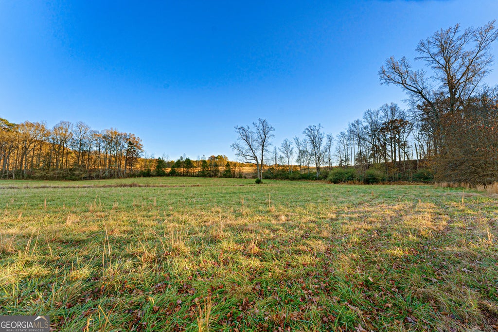 Photo of 3 Legacy Lane DR, Hartwell, GA 30643 (MLS # 10841003)