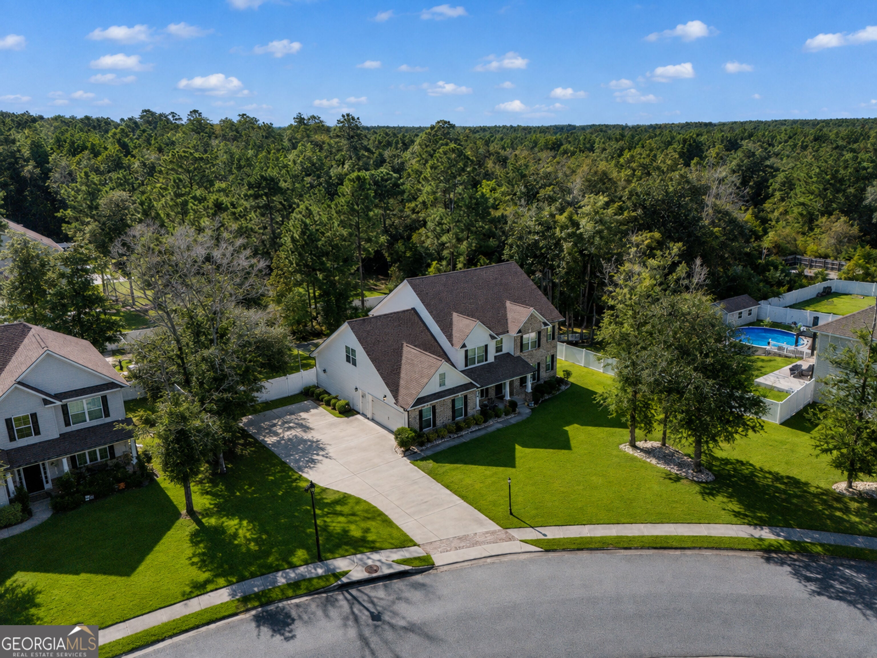 87 Crestview DR