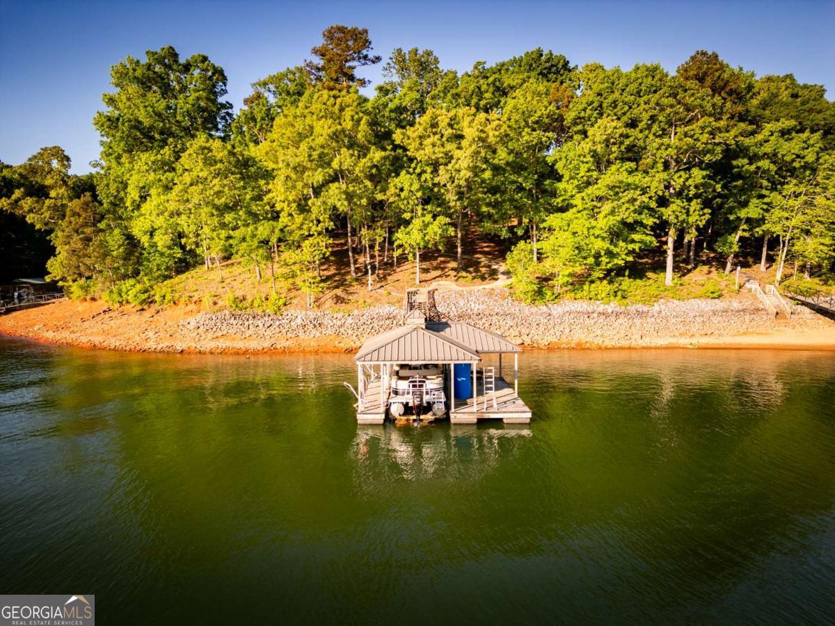 194 Sugar Cane DR