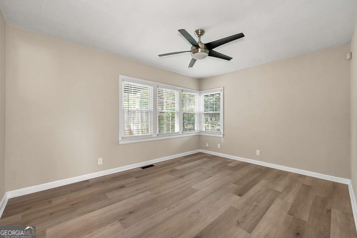 East Point, Georgia 30344, United States, 3 Bedrooms Bedrooms, ,1 BathroomBathrooms,Residential,Active,6268